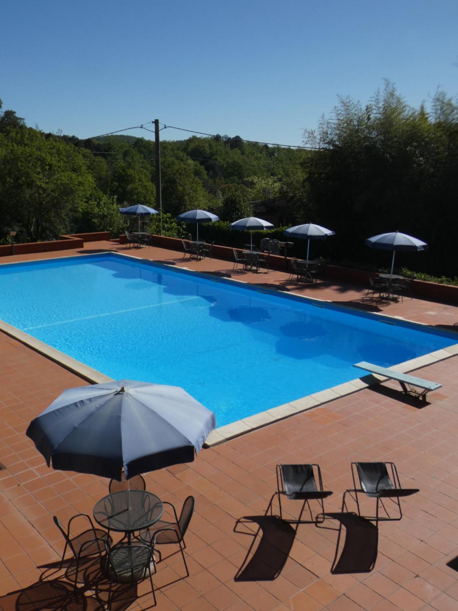 Agriturismo Le Case Di San Vivaldo Монтайоне Экстерьер фото